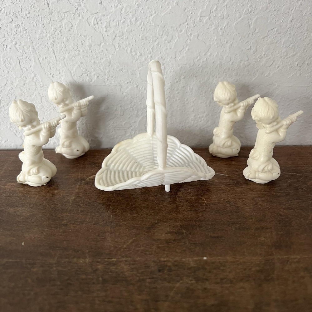 Vintage Wedding Cupcake Cake Decor Plastic White Angels Cupid Basket Lot Of 5